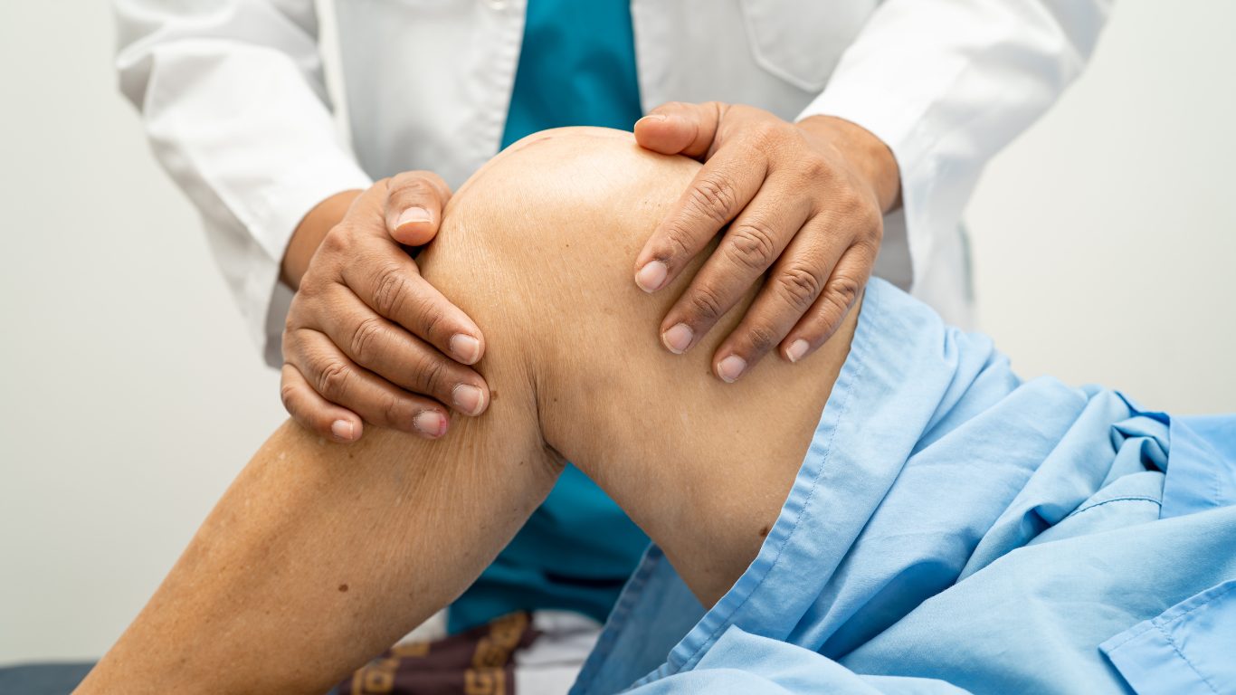 Hands-on knee rehabilitation